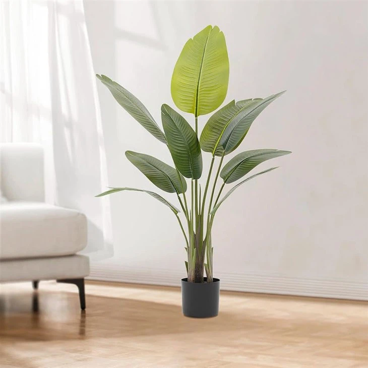 Realistic Tropical Artificial Tree